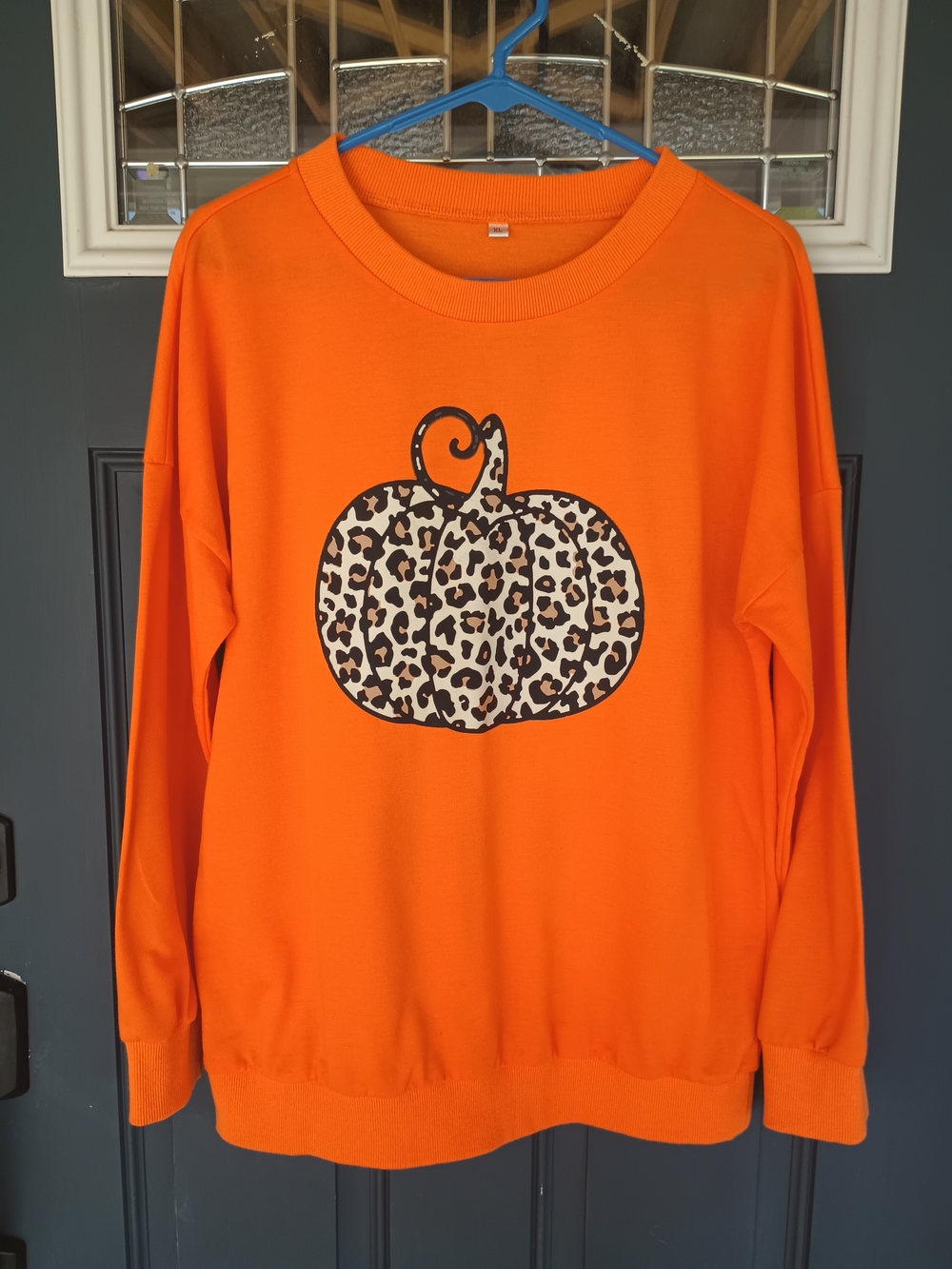 Women's Orange W/ Leopard Pumpkin Crewneck Sweatshirt Lightweight Size XL